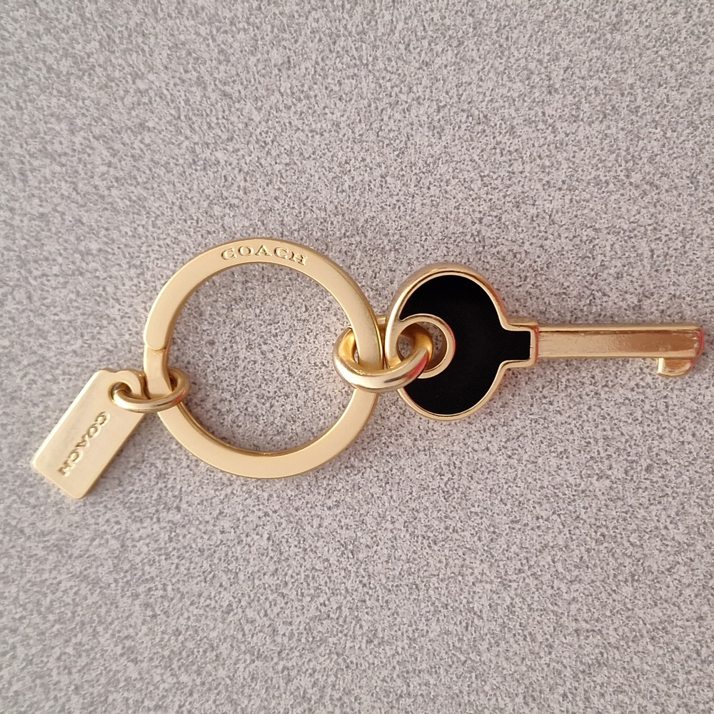 NEW-Coach Lock and Key & Key Ring - Picture 4 of 5